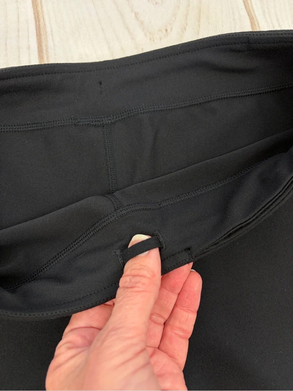 Lululemon Boogie Crop Split Hem Cropped Yoga Pants Black Sz 8